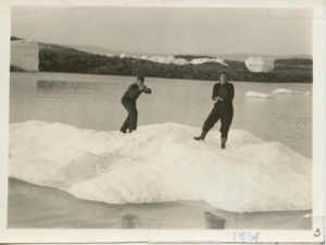 Image of Eggie and Miriam on ice pan (Fred Edgarton)